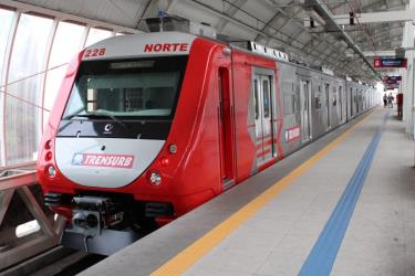 Train exterior Train exterior