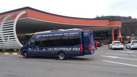 Mini Bus Mini Bus