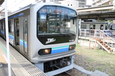 Train exterior Train exterior