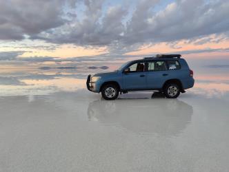 Shuttle Exterior Shuttle Exterior