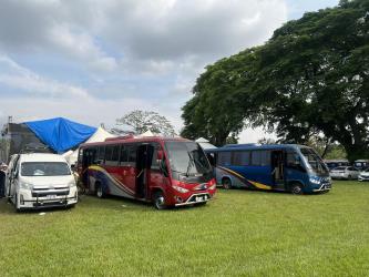 Shuttle Exterior Shuttle Exterior