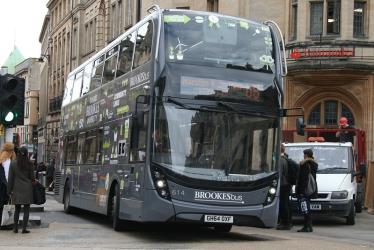Bus in the grey livery of Route U5
