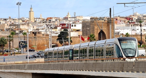 Line L2 en route Line L2 en route