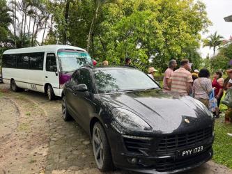 Shuttle Exterior Shuttle Exterior