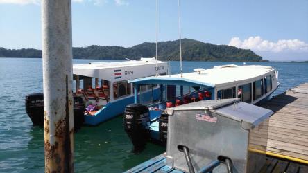 Boat exterior Boat exterior