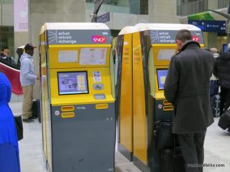 TGV ticket machine