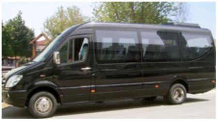 Gruppo Turmo Travel minibus