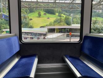 Standard seats Standard seats