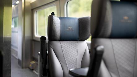 1st Class Seat 1st Class Seat