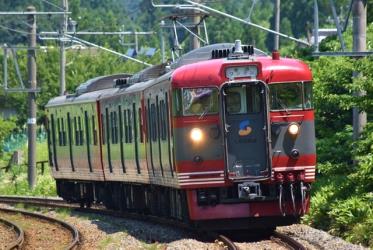 Train exterior Train exterior
