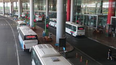 Airport Buses at Terminal 3 Airport Buses at Terminal 3