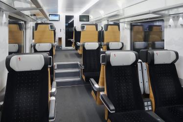 1sr Class seats 1sr Class seats
