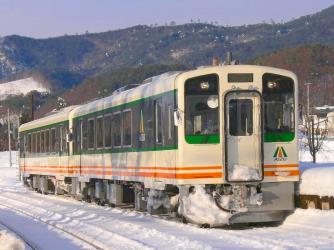 Train exterior Train exterior