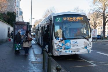 Bus line 2 Bus line 2