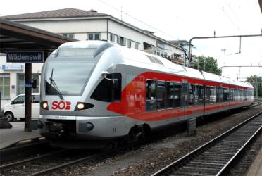 SOB RABe 526 (FLIRT) S-Bahn set at Wädenswil station SOB RABe 526 (FLIRT) S-Bahn set at Wädenswil station