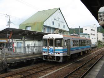 Train exterior Train exterior