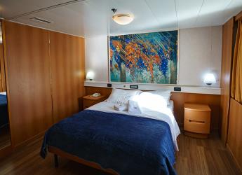 Cabin Cabin