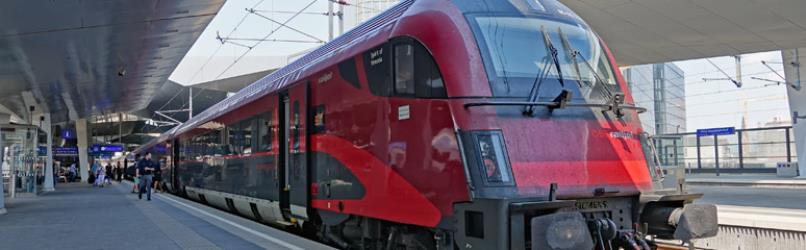 A railjet at Vienna Hbf A railjet at Vienna Hbf