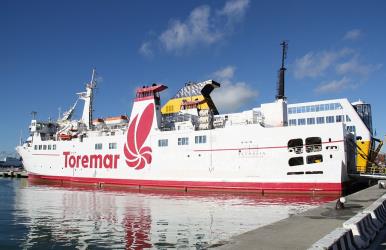 Toremar in port of Livorno Toremar in port of Livorno