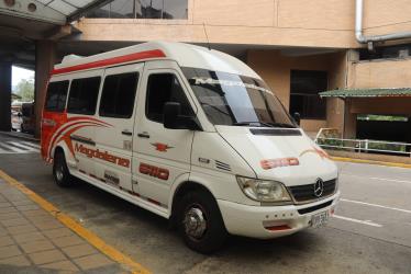 Minibus Exterior Minibus Exterior