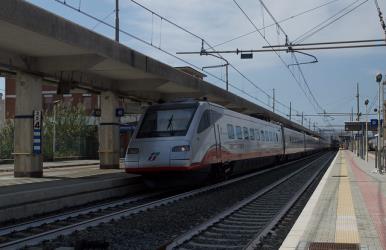 Train exterior Train exterior