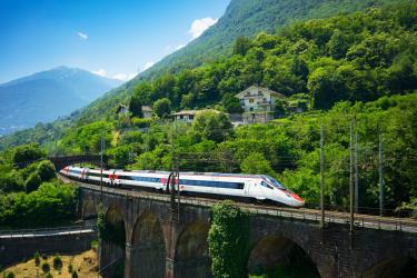 Rail Exterior Astoro Rail Exterior Astoro