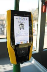 Contactless payment machine Contactless payment machine