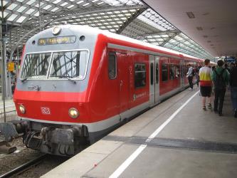 X-class coaches of S-Bahn Rhein-Ruhr at Cologne central station