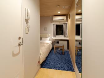 Queen Coral Cross Deluxe Room (Single)