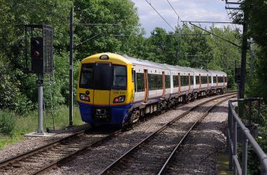 london overground train