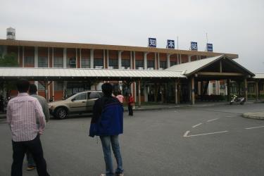 Zhiben Station