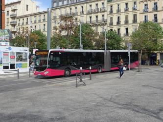 Articulated bus side view