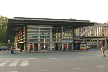 Bergamo bus station 