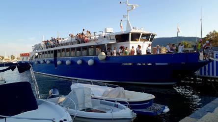 Boat exterior