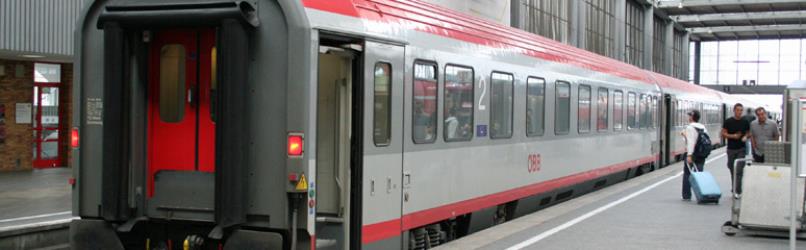 An Austrian EuroCity train at Munich Hbf