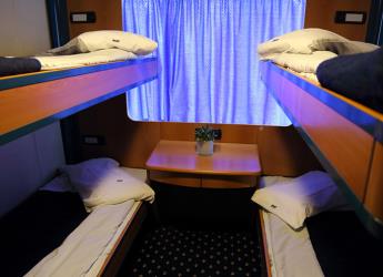 Sleeping cabin on board