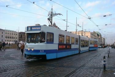 M31 tram with low-floor section