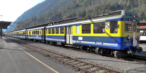 Train in Interlaken