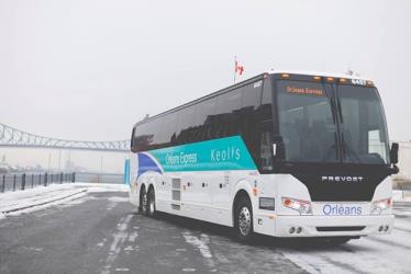 how to go to quebec city from toronto by bus