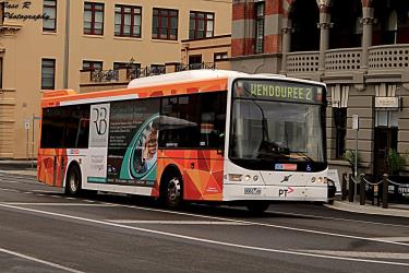 CDC Ballarat bus