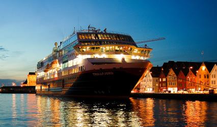 Hurtigruten Exterior