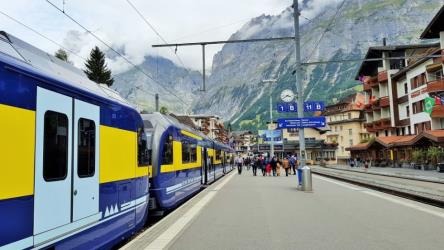 Train on platlform
