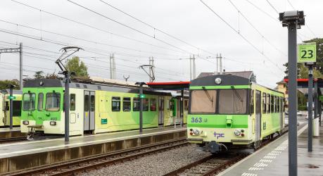TPC 403 & 363 in station