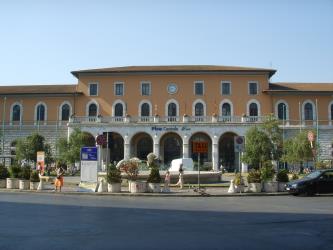 Pisa Centrale Entrance