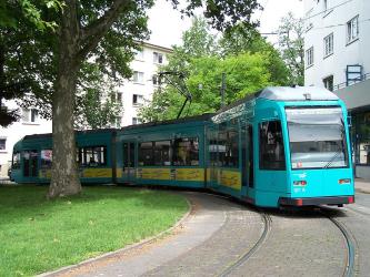 Frankfurt am Main type R tram at Ernst-May-Platz