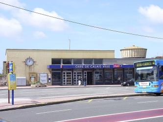 Calais station
