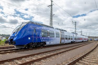 Rail Exterior