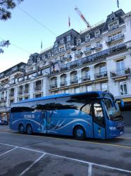 König Travel bus