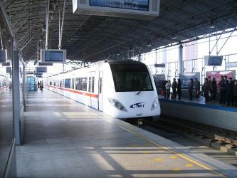 Line 9 Exterior