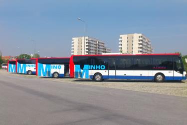 Buses side view